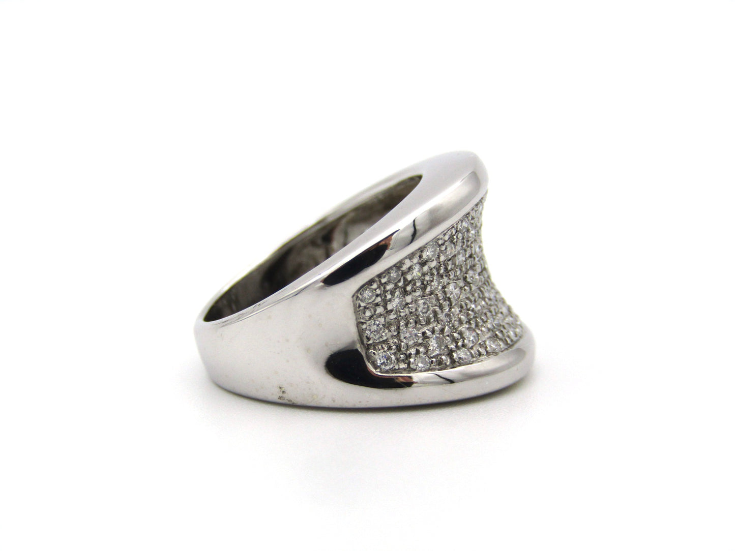 18K gold diamond ring.