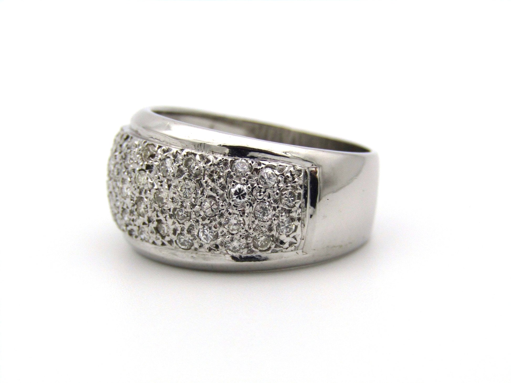 18kt gold diamond ring.
