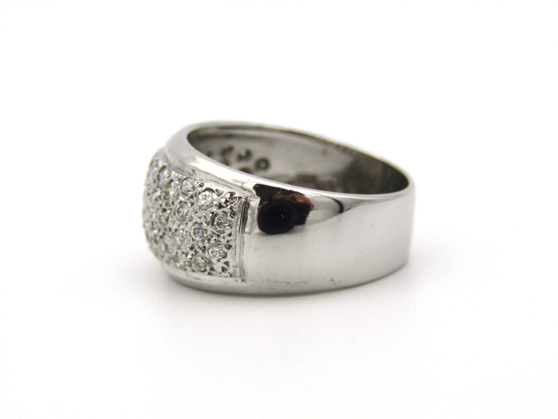 18kt gold diamond ring.