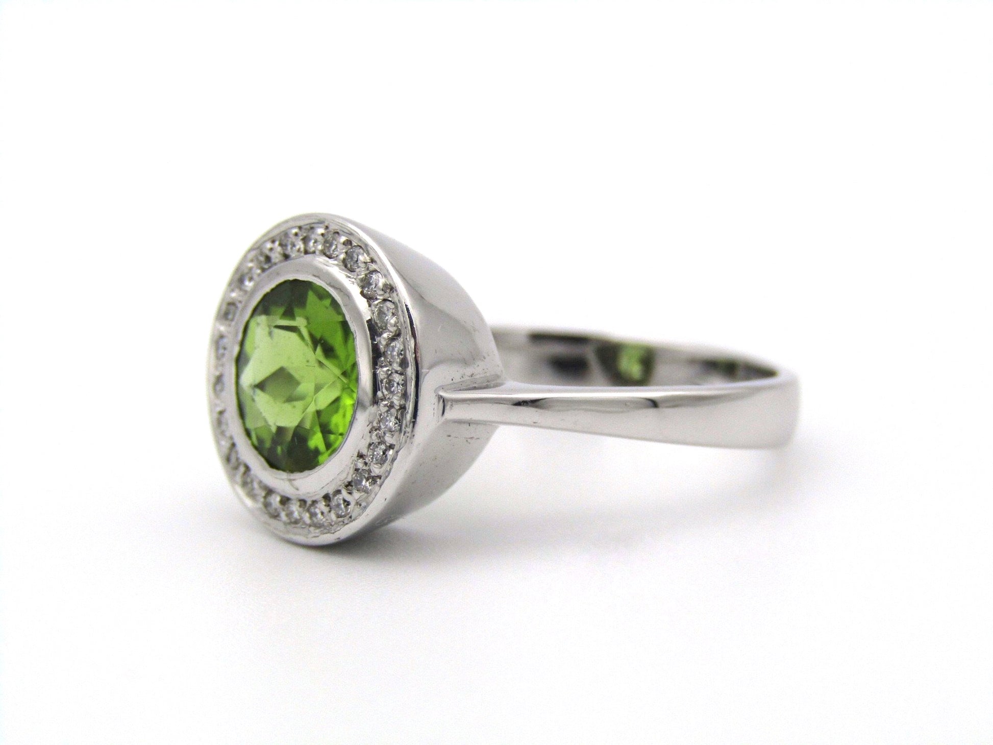 9kt gold peridot and diamond ring.