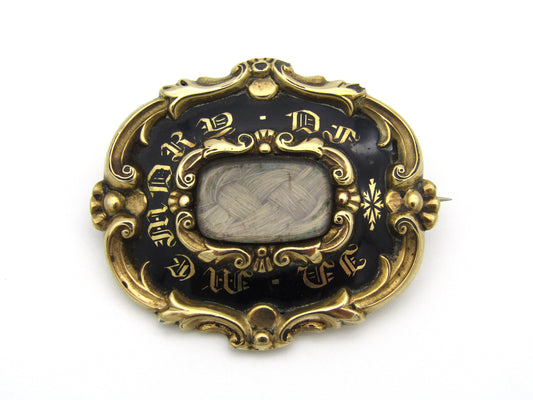 9kt gold Victorian mourning brooch.