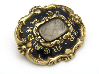 9kt gold Victorian mourning brooch.