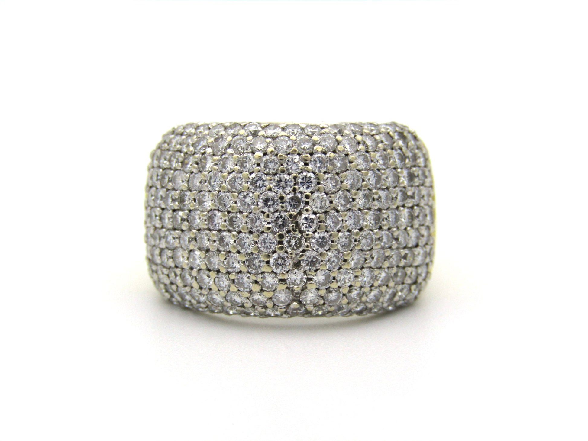 18K gold diamond dress ring by Jenna Clifford.