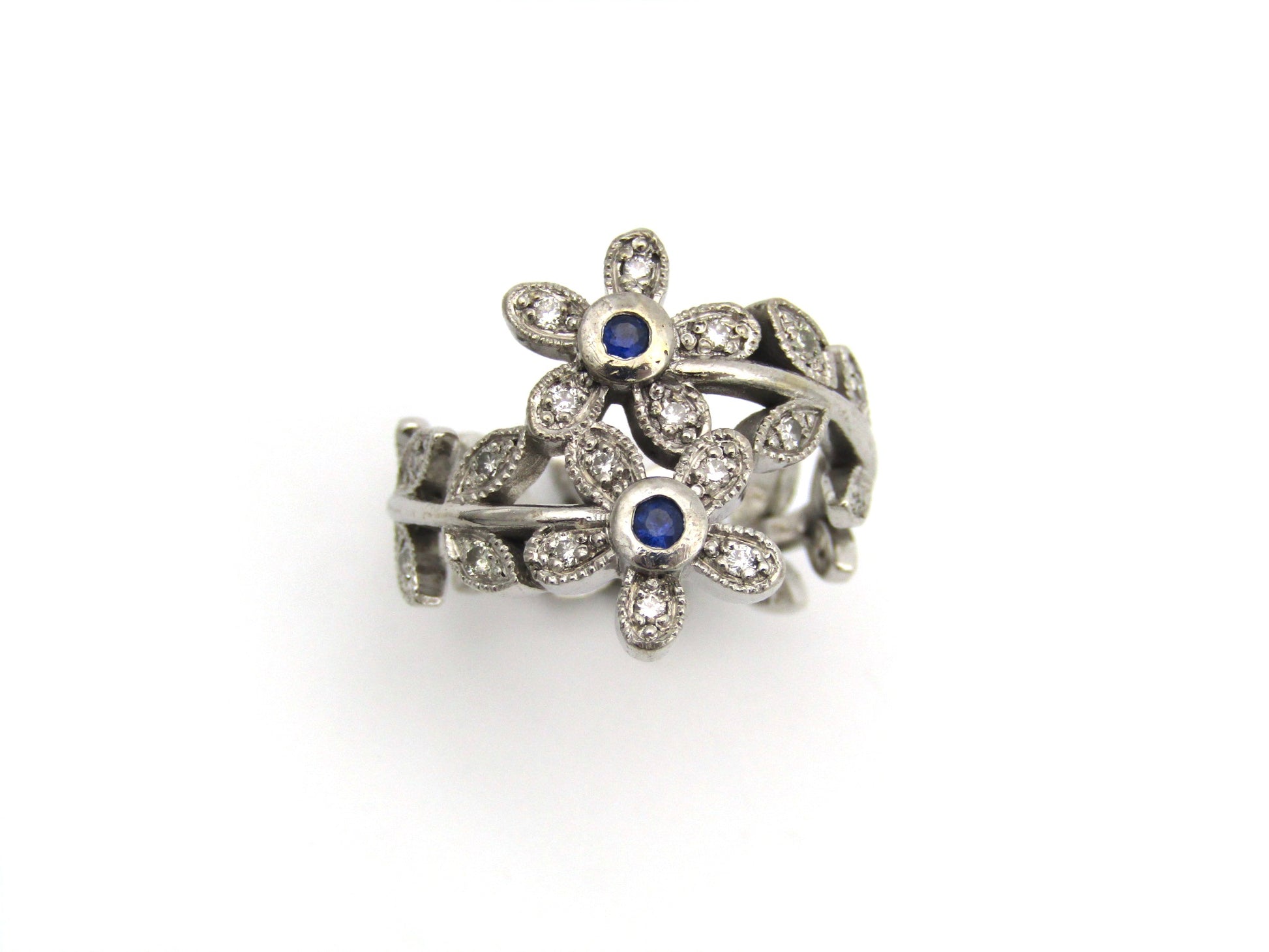 18K gold sapphire and diamond ring.