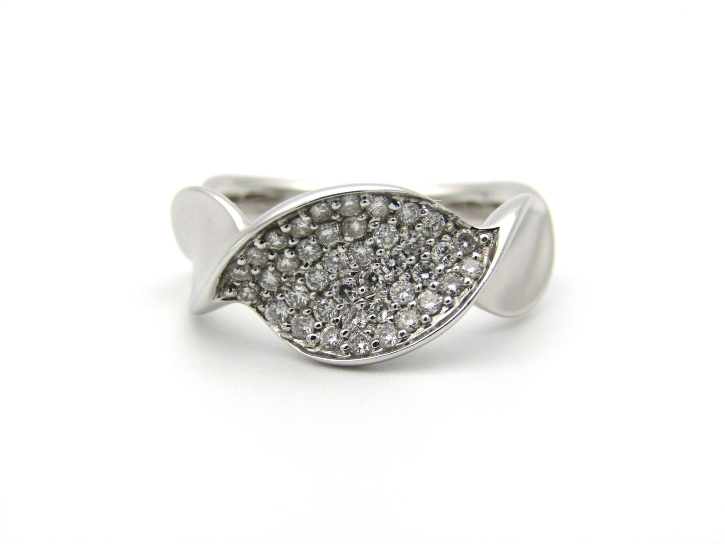 18K gold twist diamond ring.