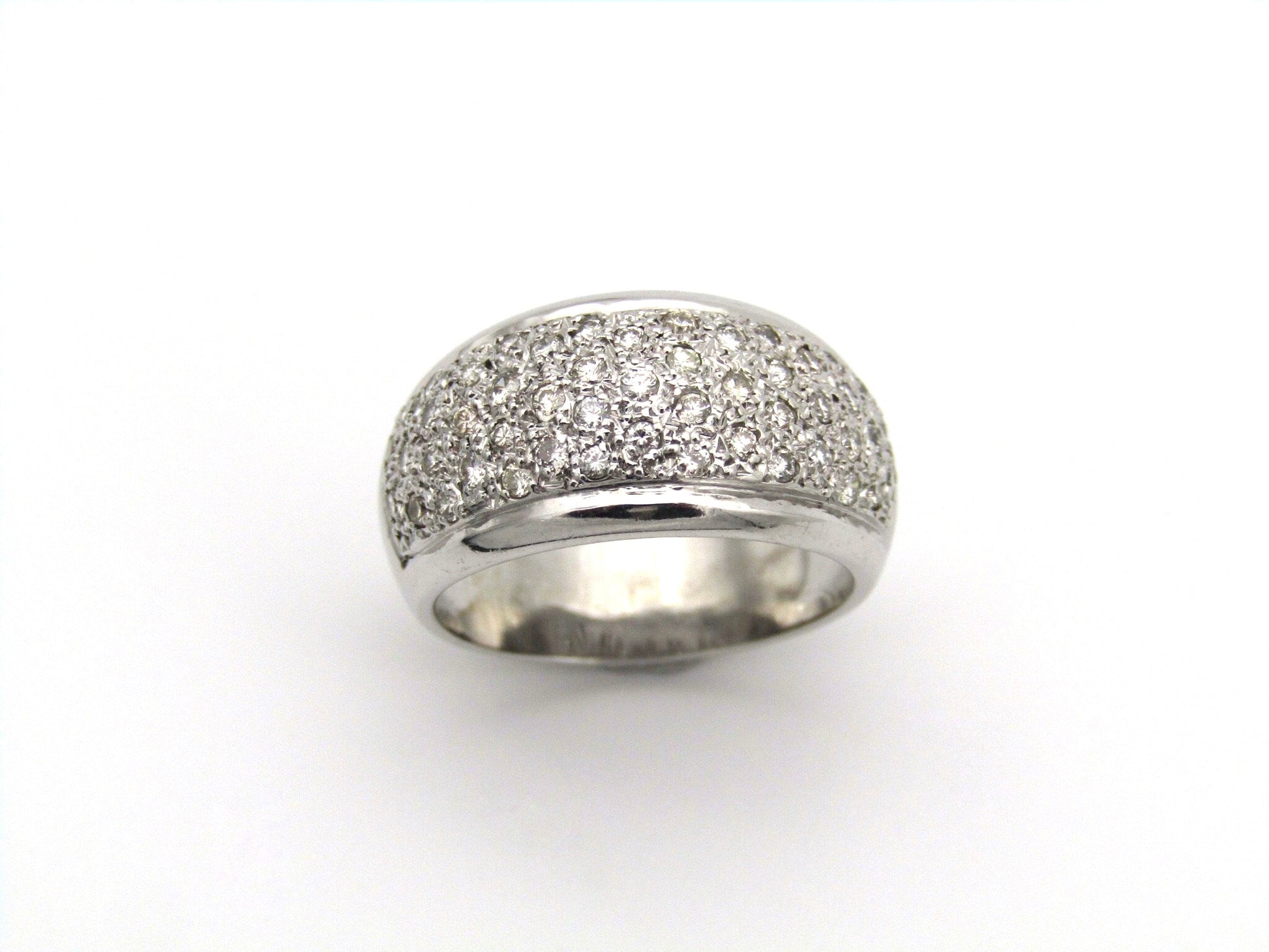 18kt gold diamond ring.