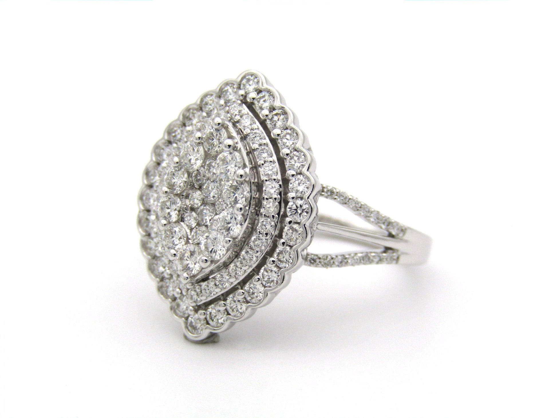18K gold diamond cluster ring.