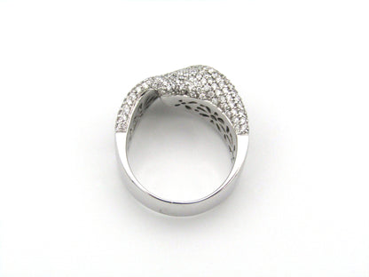 18K white gold diamond twist ring.