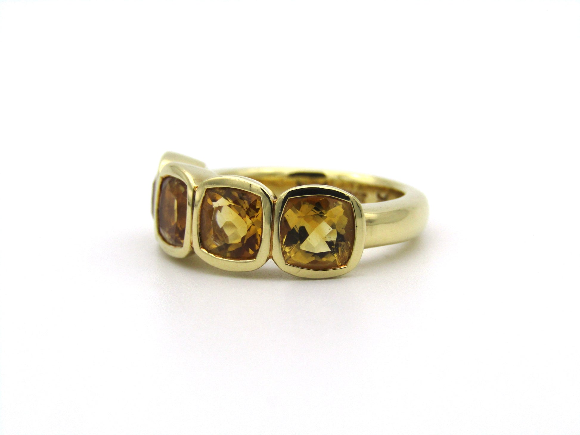 18K gold citrine ring.